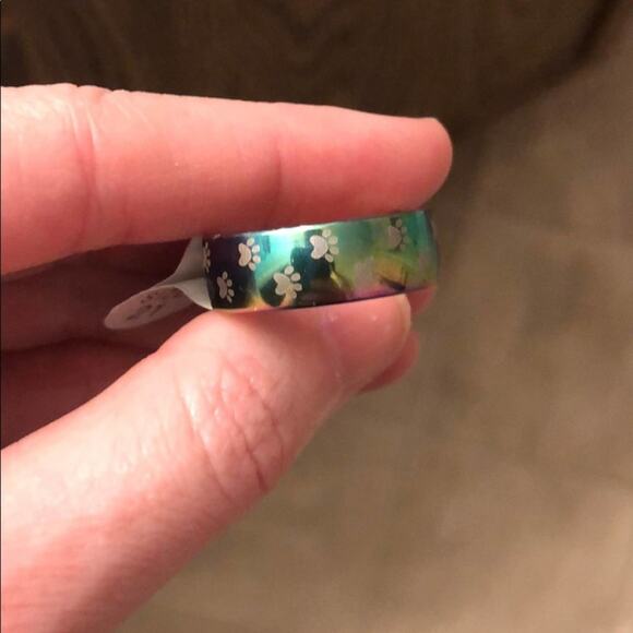 Stainless Steel Rainbow Paw Print Dog Cat Ring NWT - Picture 6 of 6